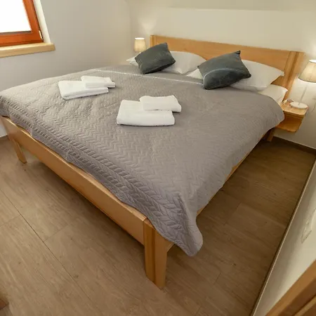 Orehar Apartment
